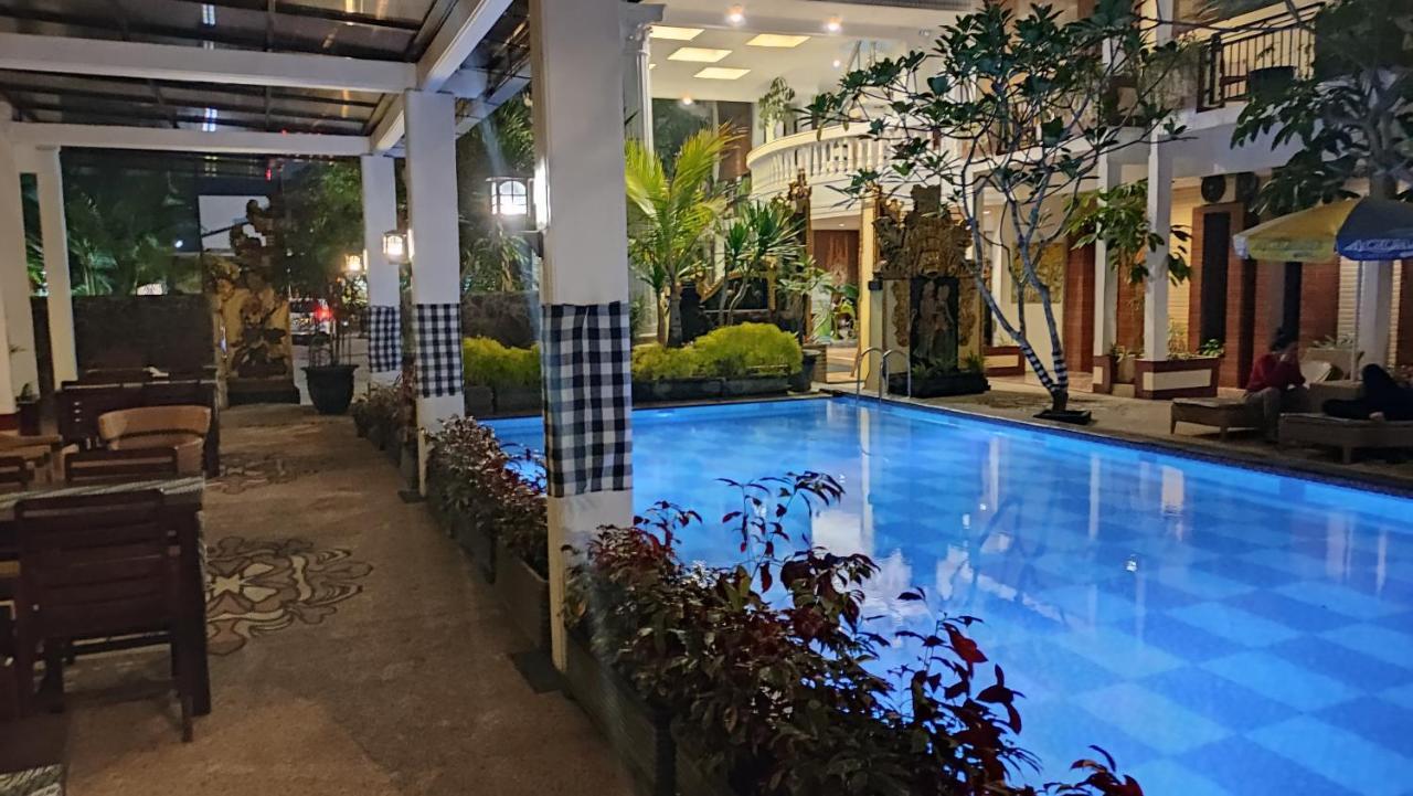 Mirabell Hotel & Convention Hall マラン エクステリア 写真